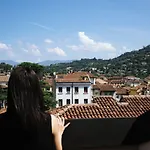 Centro Paolo Vi 3*