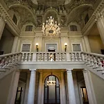 Centro Paolo Vi Hotel 3*