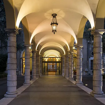 Centro Paolo Vi 2* Bréscia