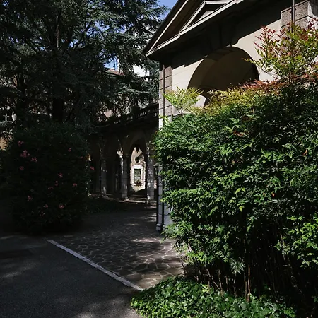 Centro Paolo Vi Hotel