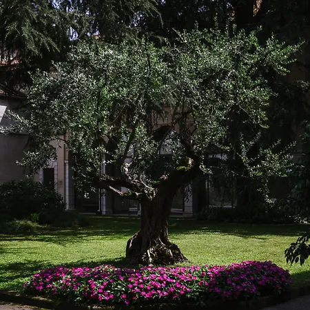 Hotel Centro Paolo Vi