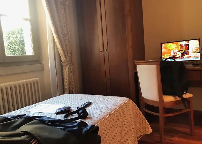 Centro Paolo Vi Hotel