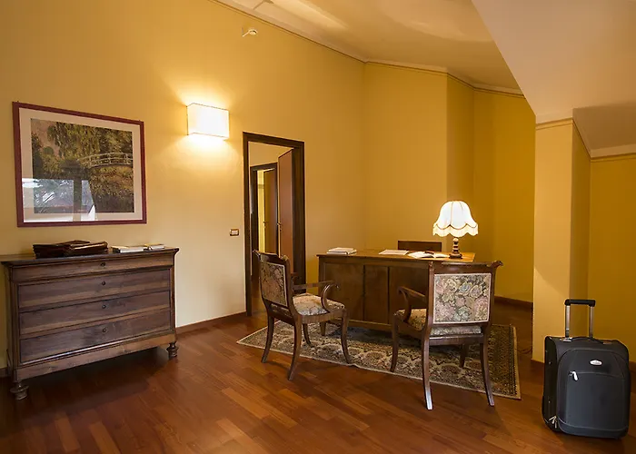 Hotel Centro Paolo Vi 2*