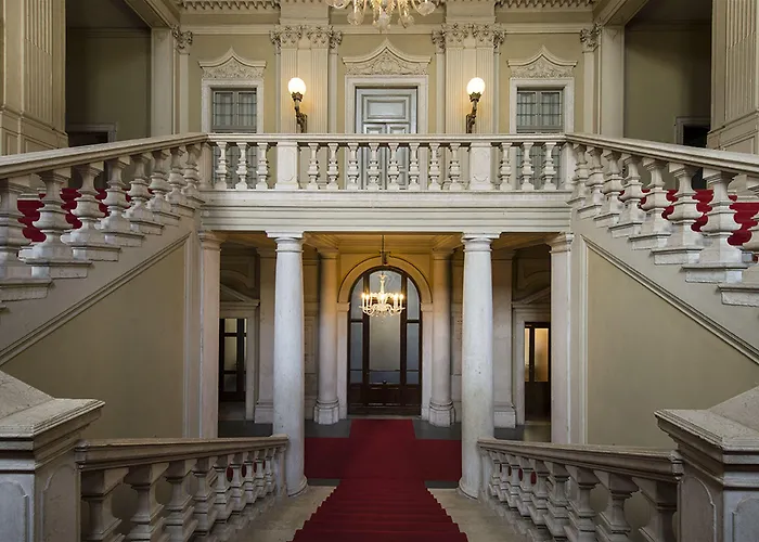 Hotel Centro Paolo Vi