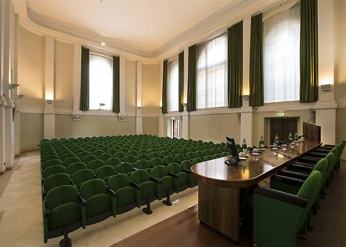 Centro Paolo Vi Hotel 2*