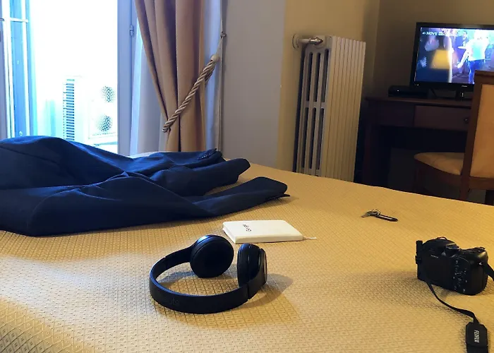 保罗中心vi酒店 2*